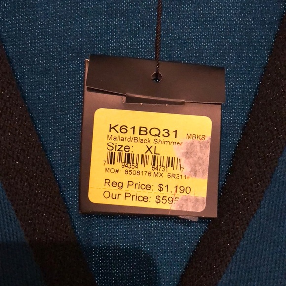 St John Collection cardigan with black accent - Picture 3 of 5